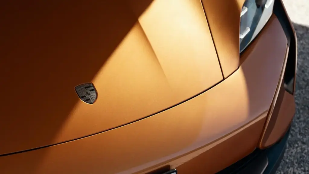 Porsche Taycan Turbo GT Sonderwunsch: así es el eléctrico de 1.108 CV convertido en pieza única de colección 10 Motor16 Porsche Taycan Turbo GT Sonderwunsch 6 Motor16