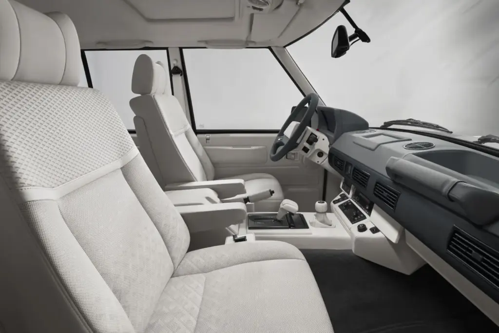 RANGE ROVER CLASSIC 1993 PEBBLE BEACH 9 Motor16