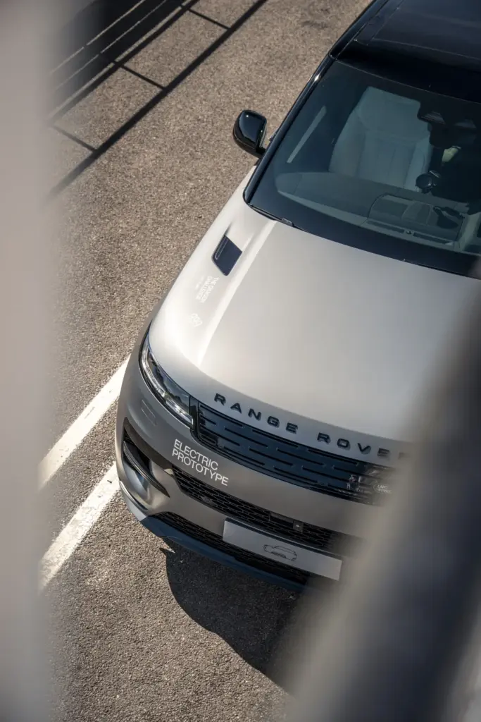 Range Rover confirma la llegada del Sport Electric, su segundo modelo eléctrico de batería 35 Motor16 RANGE ROVER SPORT ELECTRIC 32 Motor16