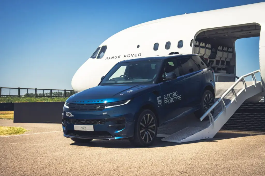 Range Rover confirma la llegada del Sport Electric, su segundo modelo eléctrico de batería 2 Motor16 RANGE ROVER SPORT ELECTRIC 33 Motor16