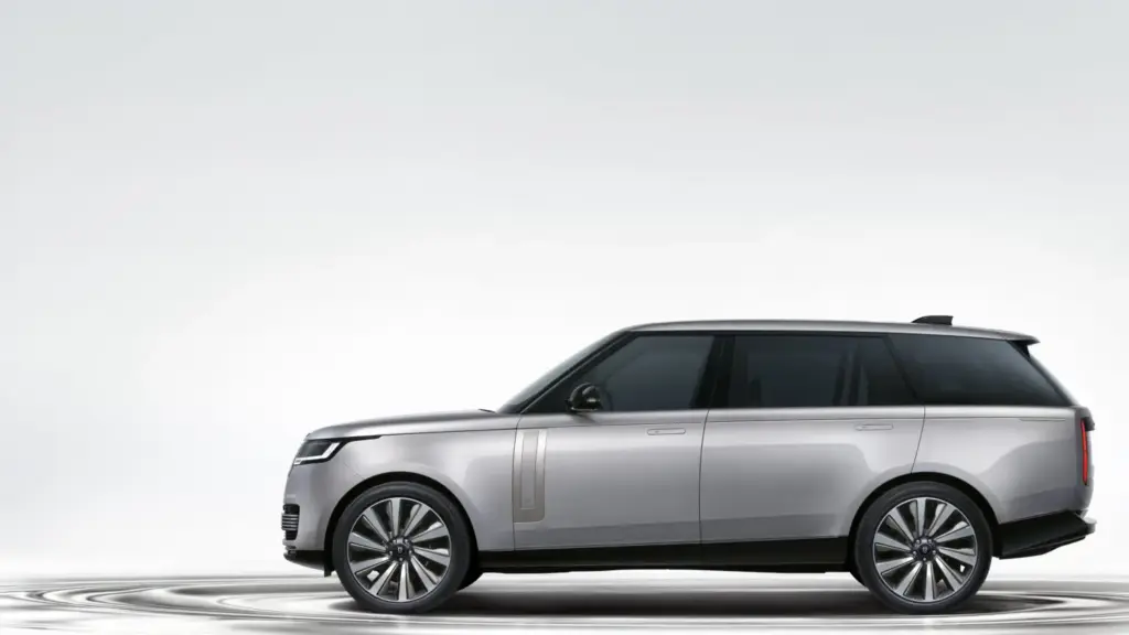 RANGE ROVER SV ULTRA PEBBLE BEACH 2 Motor16