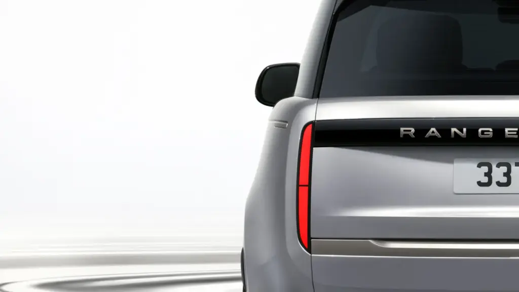 RANGE ROVER SV ULTRA PEBBLE BEACH 4 Motor16