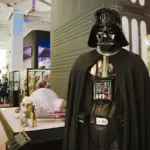 Planazo gratis en Barcelona: Casa CUPRA Raval acoge una de las mayores colecciones privadas de Star Wars de Europa
