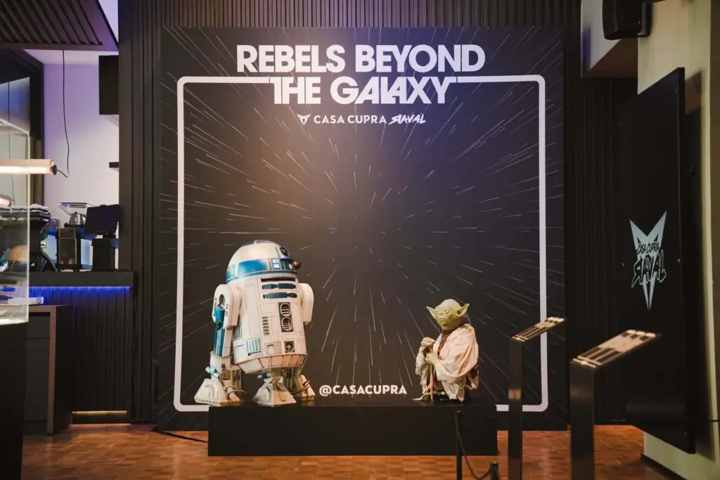 Planazo gratis en Barcelona: Casa CUPRA Raval acoge una de las mayores colecciones privadas de Star Wars de Europa 10 Motor16 REBELS BEYOND THE GALAXY 9 Motor16