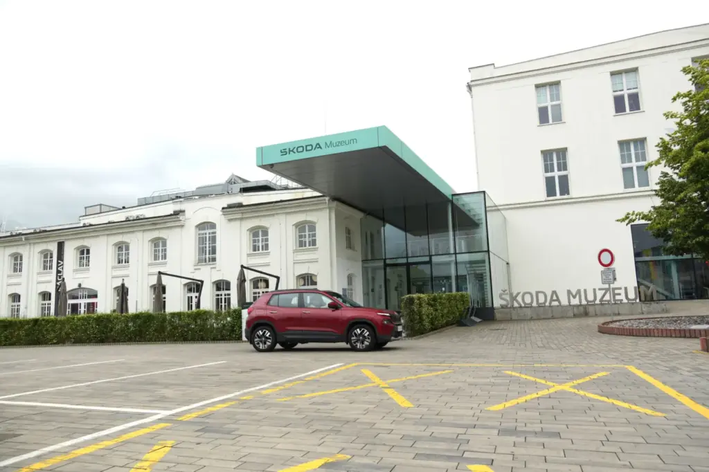 El Škoda Kylaq y la odisea de unir Pune y Praga tras 19.351 kilómetros y 13 países 22 Motor16 RUTA PUNE PRAGA SKODA KYLAQ 16 Motor16