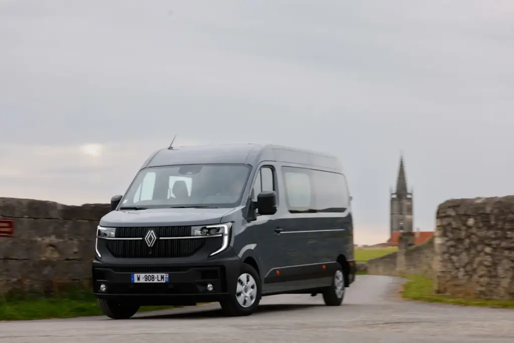 Renault Master 2026 5 Motor16