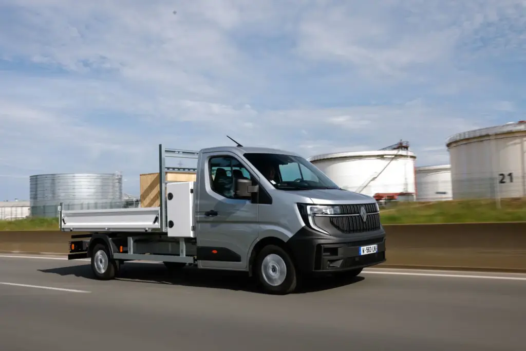 Renault Master 2026 7 Motor16