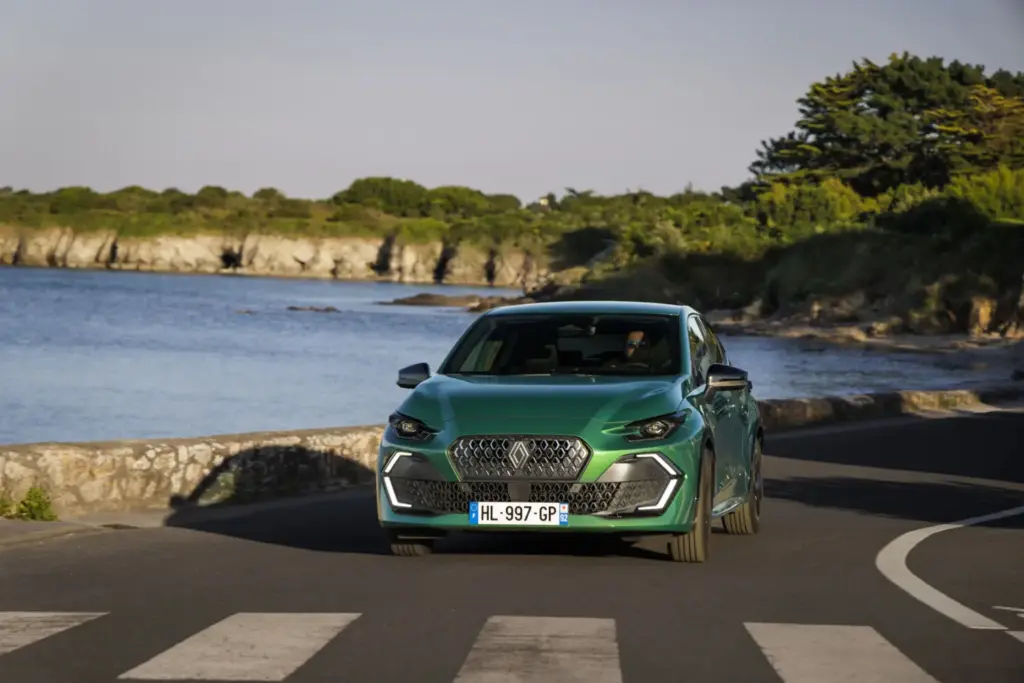 Primera prueba de los Renault Clio Eco-G y Symbioz Eco-G de GLP: El eslabón perdido 12 Motor16 Renaut Clio eco g 120 symbioz eco g 120 13 Motor16