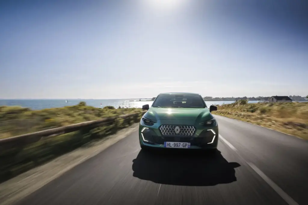 Primera prueba de los Renault Clio Eco-G y Symbioz Eco-G de GLP: El eslabón perdido 16 Motor16 Renaut Clio eco g 120 symbioz eco g 120 18 Motor16