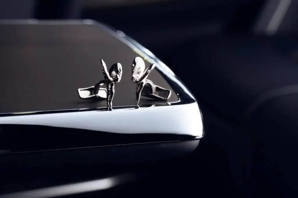Rolls Royce Ghost Savile Row 5 Spirit of Ecstasy cufflinks Motor16