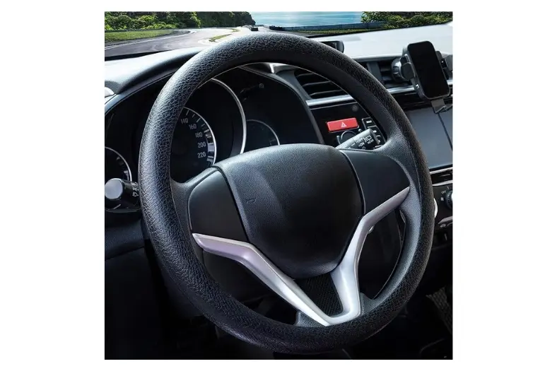 10 mejores cubrevolantes para coche de 2026 1 Motor16 Spurtar Motor16