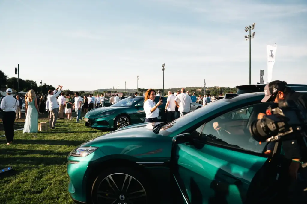Los DENZA Z9GT y D9 están de gira por España: dónde podrás conocer estos modelos premium 10 Motor16 Gira de Verano 2026 DENZA11 Motor16