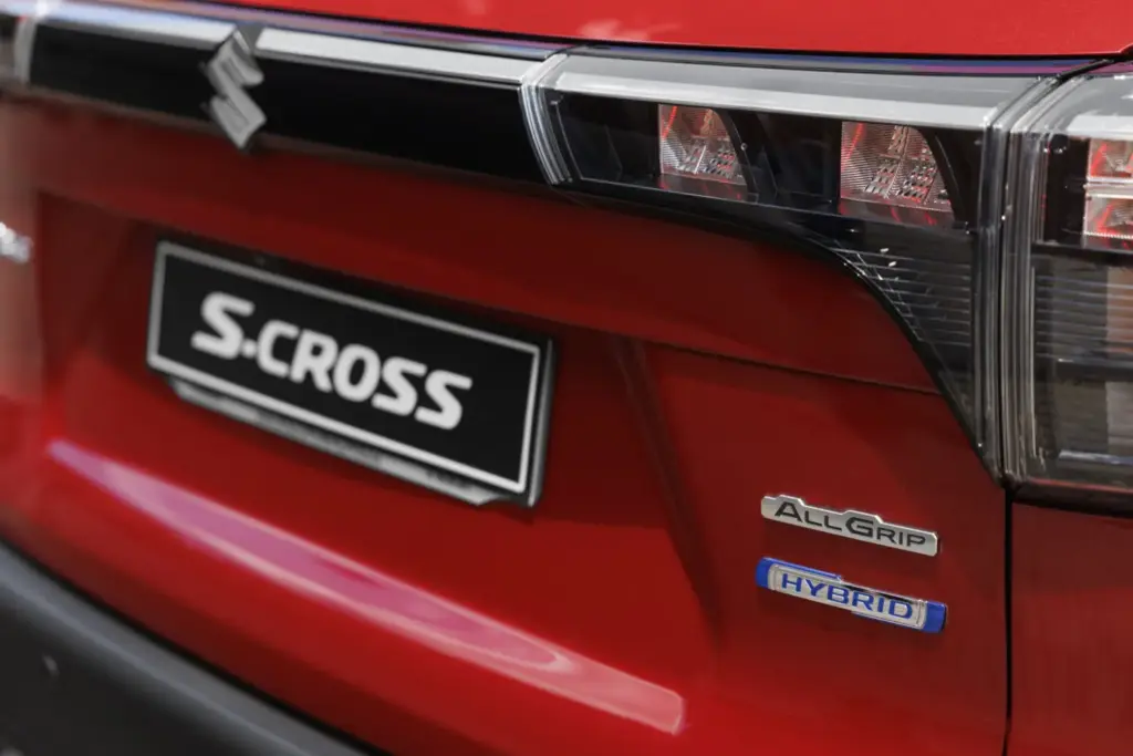 Suzuki S-Cross: dos décadas de evolución para uno de los pioneros del SUV compacto 18 Motor16 Suzuki S Cross 5 Motor16