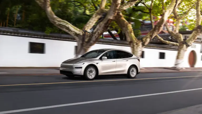 Tesla Model Y hace historia en Corea del Sur: ya es el coche más vendido y desbanca al Hyundai Grandeur