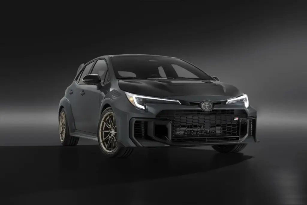 TOYOTA GRMN COROLLA 2026 11 Motor16
