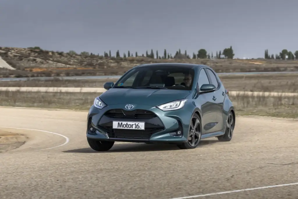 Comparativa Renault Clio Full Hybrid e-TECH Techno / Toyota Yaris Hybrid 130 Style 40 Motor16 Toyota Yaris 130H 1 Motor16