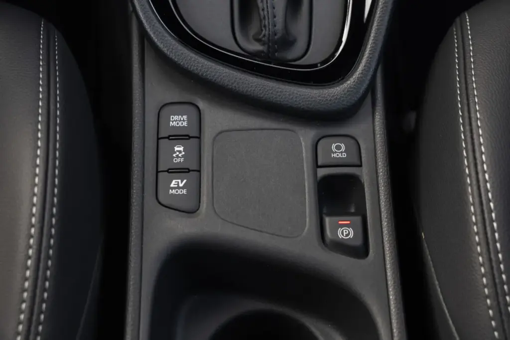 Comparativa Renault Clio Full Hybrid e-TECH Techno / Toyota Yaris Hybrid 130 Style 61 Motor16 Toyota Yaris 130H 22 Motor16