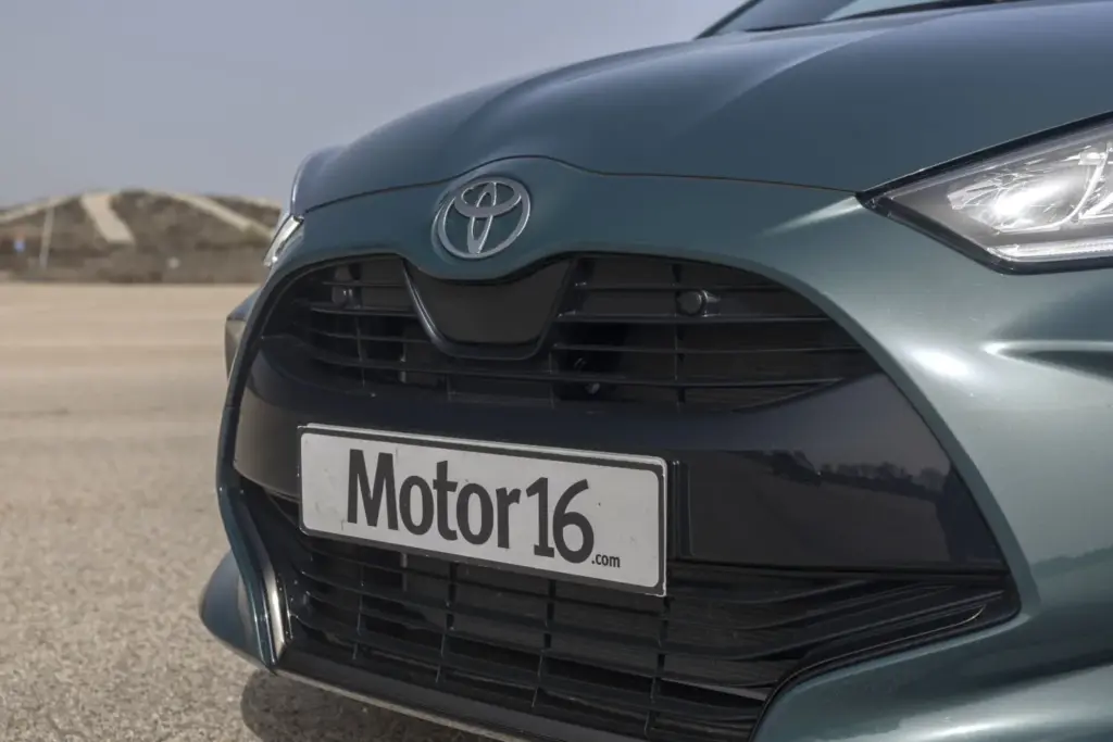 Comparativa Renault Clio Full Hybrid e-TECH Techno / Toyota Yaris Hybrid 130 Style 48 Motor16 Toyota Yaris 130H 9 Motor16