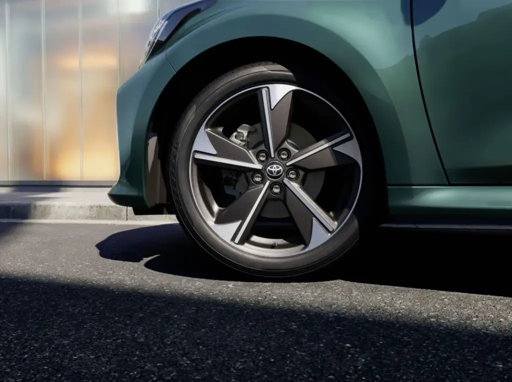 Toyota Yaris Hybrid 2026: el urbano híbrido que sigue marcando el paso en verano 3 Motor16 Toyota Yaris 2026 10 Motor16