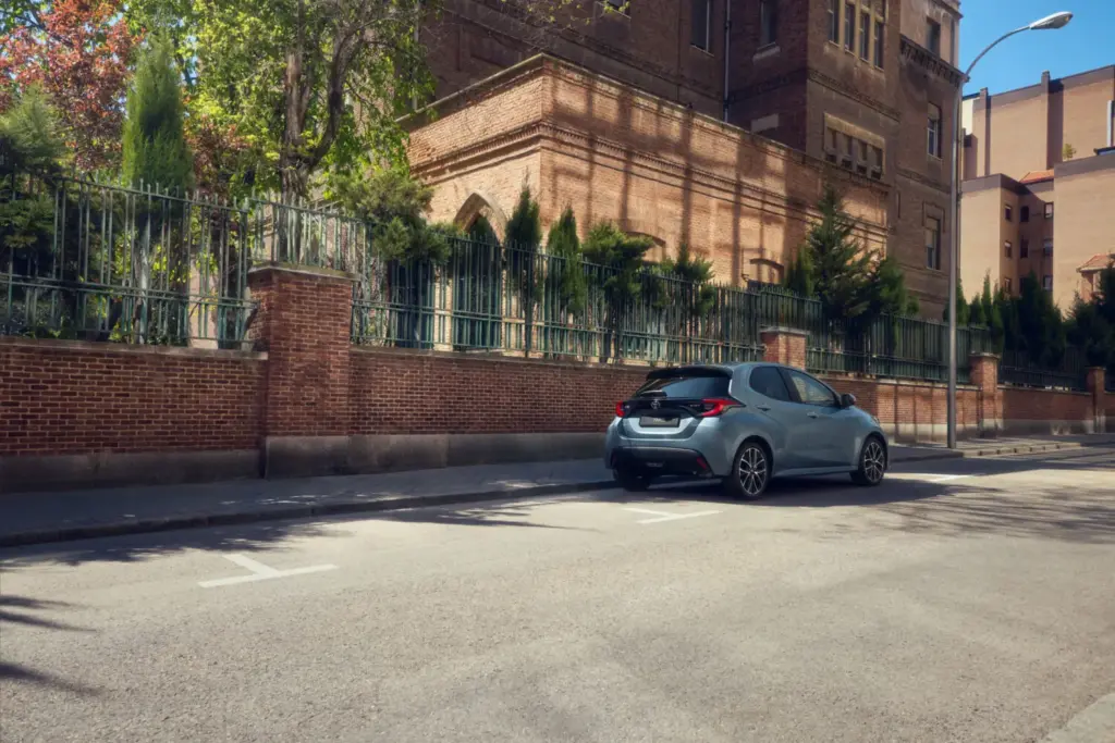 Toyota Yaris Hybrid 2026: el urbano híbrido que sigue marcando el paso en verano 8 Motor16 Toyota Yaris 2026 5 Motor16