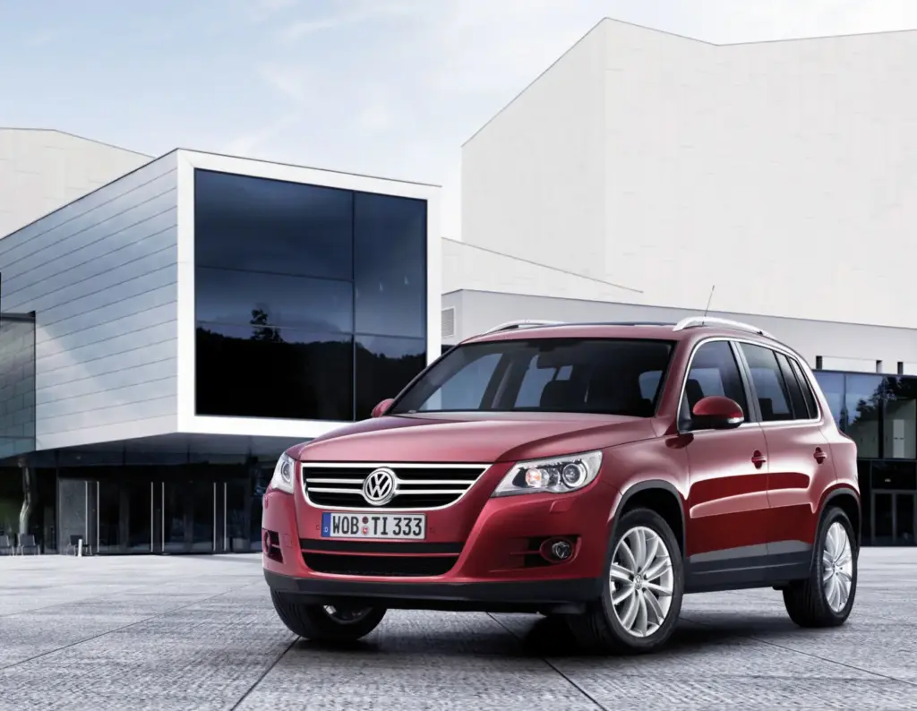 20 años del Volkswagen Tiguan: de concepto a superventas global 11 Motor16 VOLKSWAGEN TIGUAN 1 RESTYLING Motor16