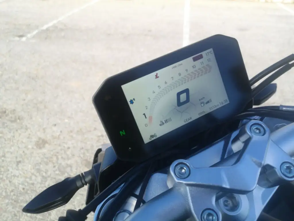 Prueba de la Voge 625R: Cuando lo importante es la diversión 10 Motor16 Voge 625R prueba fotos 20 Motor16