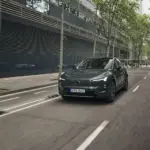 El Volvo EX60, el SUV eléctrico con 810 kilómetros de autonomía, llega a Europa
