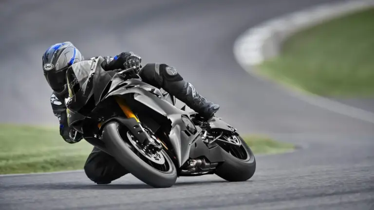 Yamaha R6 deja de fabricarse definitivamente en febrero de 2027: fin de las 600cc tetracilíndricas