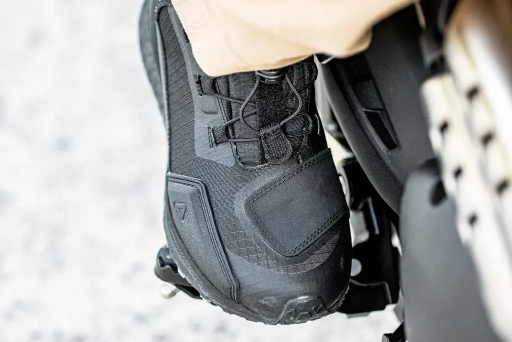 Acerbis amplía su oferta para el motorista urbano con las nuevas zapatillas Velocity 7 Motor16 acerbis shoting 386 Motor16