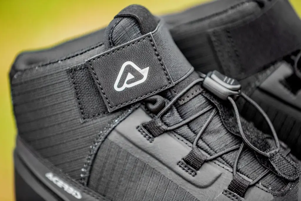 Acerbis amplía su oferta para el motorista urbano con las nuevas zapatillas Velocity 11 Motor16 acerbis shoting 448 Motor16