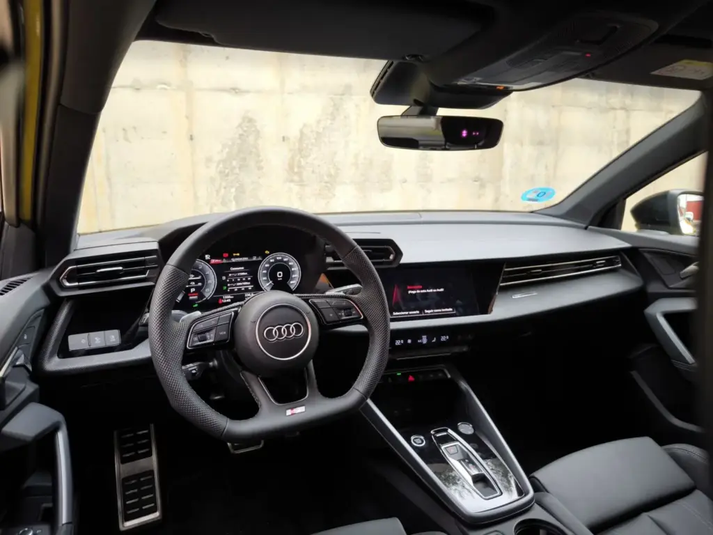 Prueba del Audi A3 allstreet PHEV: así es el compacto que juega a todas las cartas