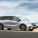 Llamada a revisión del Honda Odyssey 2026: la cámara trasera que falla y te deja sin visión al aparcar