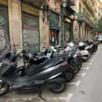 Atención motoristas: Barcelona amplía las ZAM a cien puntos y prueba amortiguadores de impacto