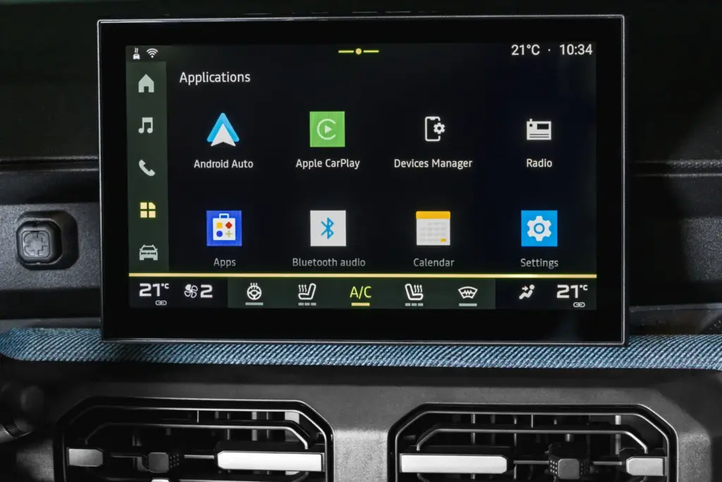 Toma de contacto con el Dacia Striker: tres coches en uno 46 Motor16 dacia Striker contacto estatico 16 Motor16