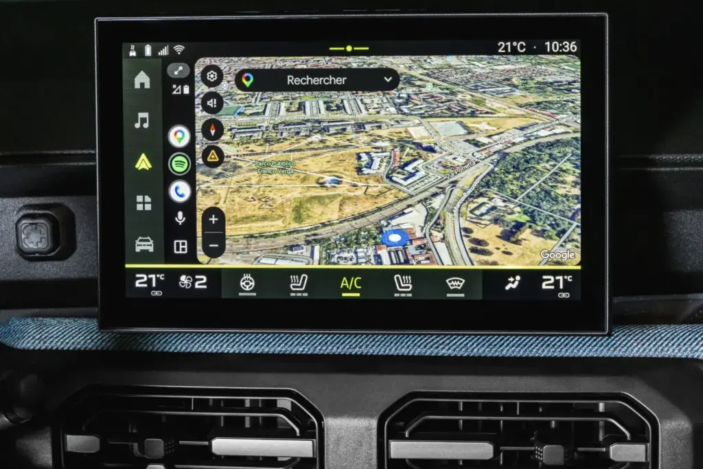 Toma de contacto con el Dacia Striker: tres coches en uno 45 Motor16 dacia Striker contacto estatico 17 Motor16