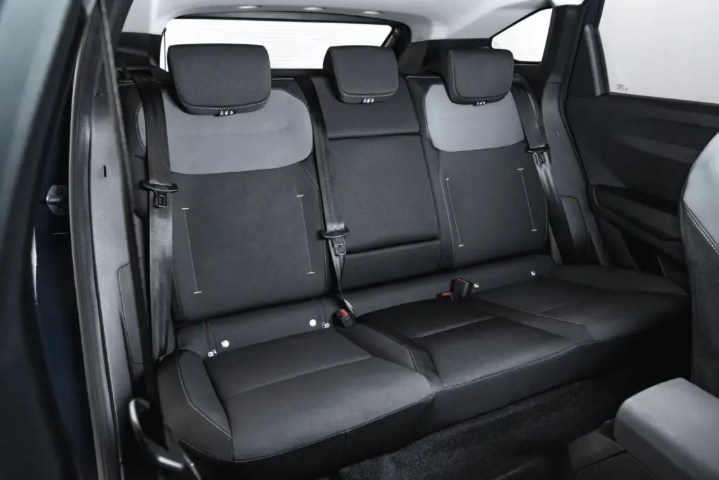 Toma de contacto con el Dacia Striker: tres coches en uno 5 Motor16 dacia striker 16 Motor16
