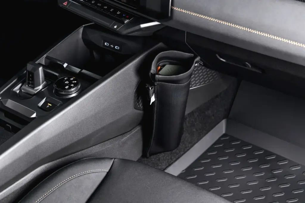 Toma de contacto con el Dacia Striker: tres coches en uno 84 Motor16 dacia striker 29 Motor16