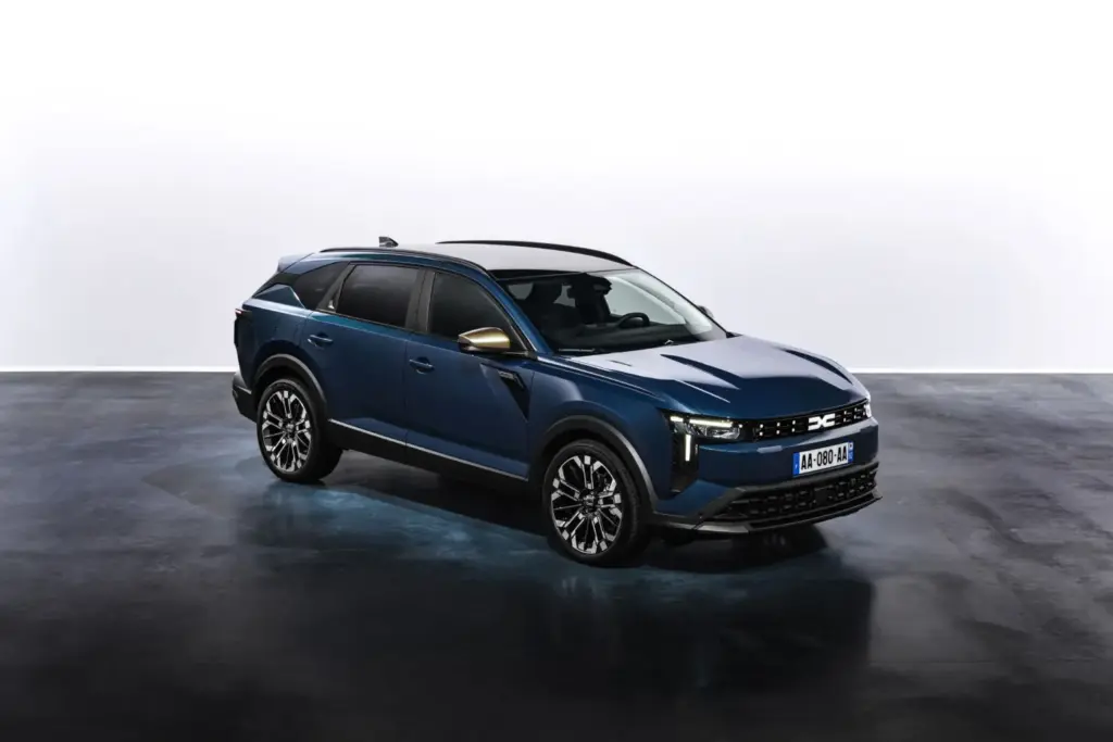 Toma de contacto con el Dacia Striker: tres coches en uno 68 Motor16 dacia striker 48 Motor16