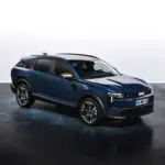Dacia Striker: el crossover híbrido con 600 litros de maletero desde 25.000 € que llega en enero de 2027
