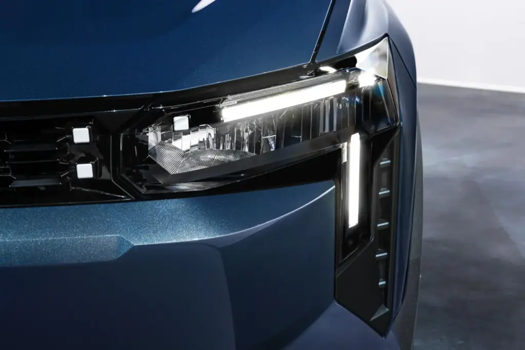 Toma de contacto con el Dacia Striker: tres coches en uno 105 Motor16 dacia striker 6 Motor16