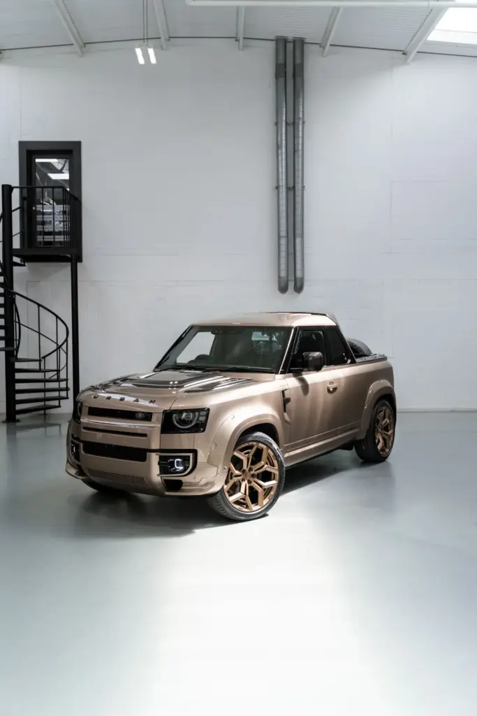Este Defender pick up deportivo es la última locura de Urban Automotive para Goodwood 2026
