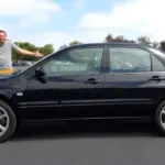 Doug DeMuro descubre un Mitsubishi Lancer Evo VIII con solo 960 millas: joya de colección