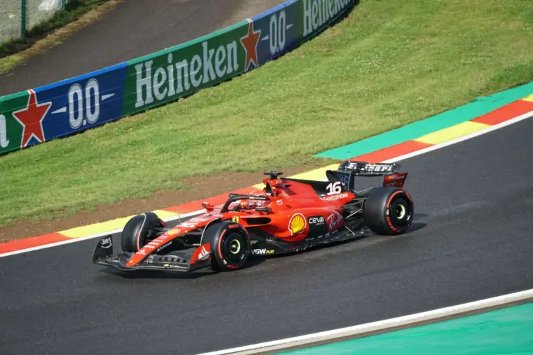 Ferrari confía en ser competitiva en el GP Bélgica tras el doble podio de Silverstone