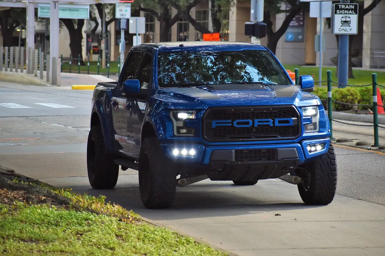 La demanda que exige a Ford devolver los 1.300 millones en aranceles a sus clientes