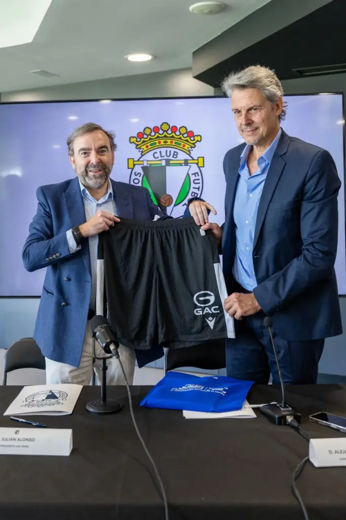 El gigante chino GAC desembarca en el fútbol español con un acuerdo con el Burgos CF 2 Motor16 GAC, Grupo Invicta, Burgos CF
