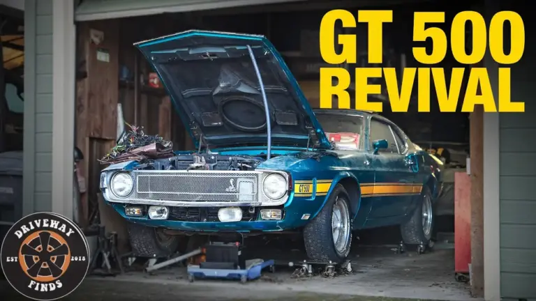 Hagerty rescata un Shelby GT500 de 1969 tras 30 años en un garaje: solo 1.402 unidades