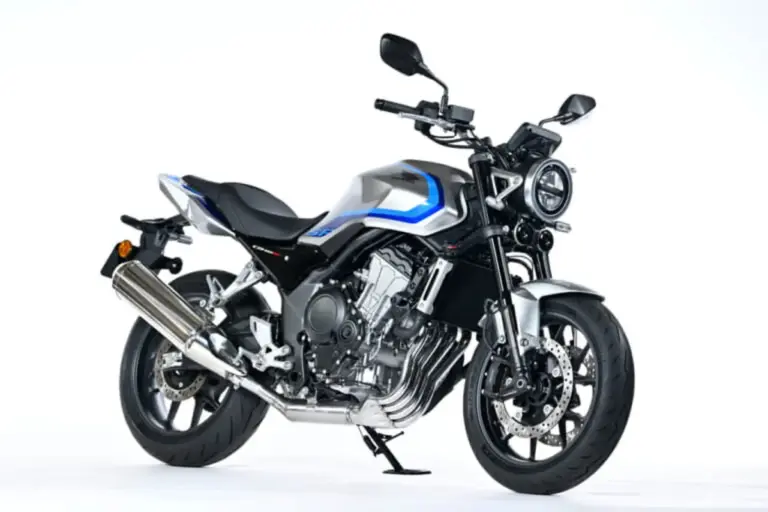 Honda confirma el lanzamiento de la CB400 Super Four 2026: 58 CV y embrague automático en agosto