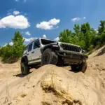 Jeep Wrangler Laredo 2027: Vuelta a los 80