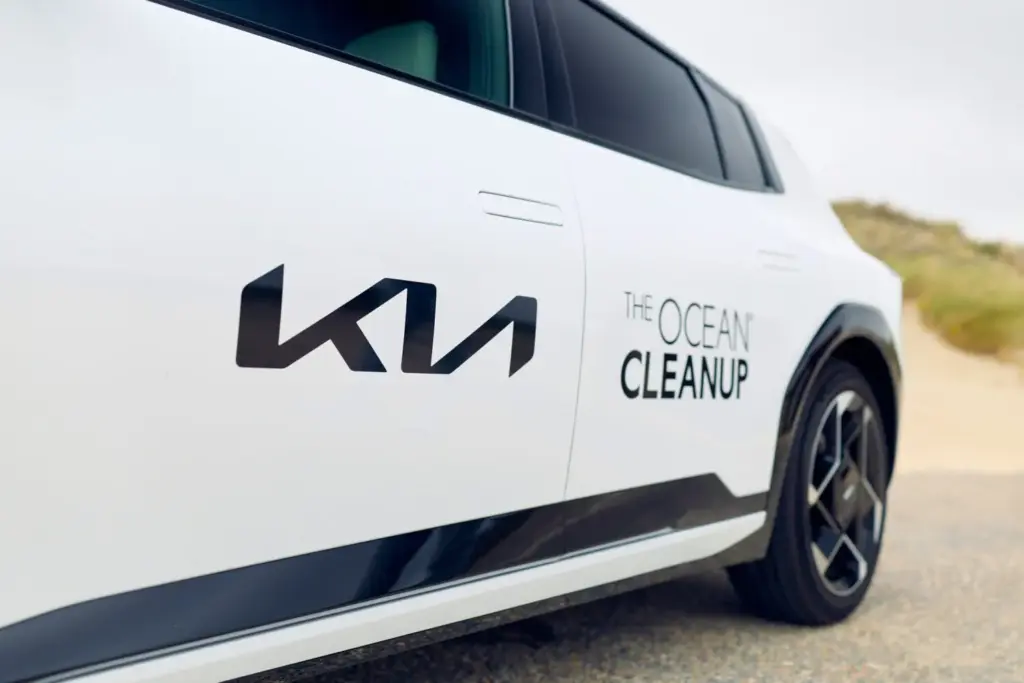 Kia renueva la flota 100 % eléctrica de The Ocean Cleanup para reforzar la lucha contra el plástico en los océanos 1 Motor16 Kia, The Ocean Clean Up