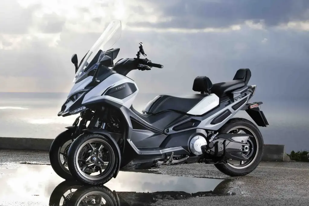 Prueba del Kymco CV3 575: Tres ruedas para conquistarlos a todos 15 Motor16 kymco cv3 575 006 Motor16